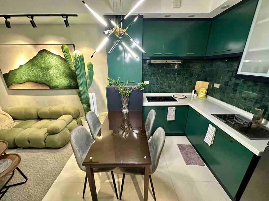 The Drym Space — Curated Staycation In Mandaluyong Manila Exterior photo